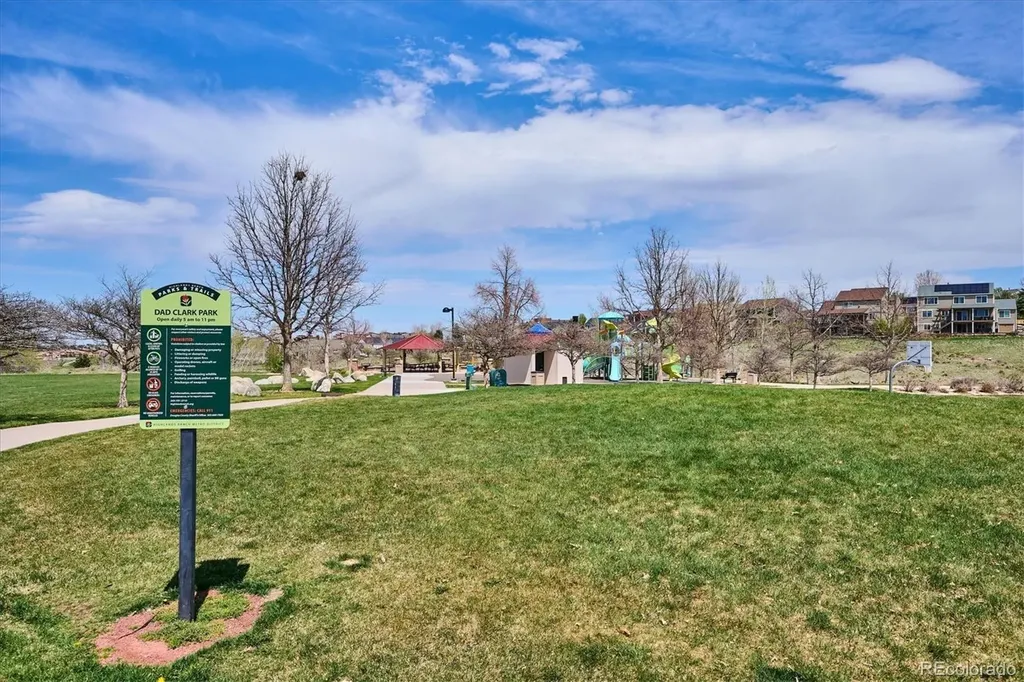 9962 Hawthorne Street Highlands Ranch CO 80126