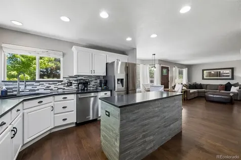 9962 Hawthorne Street Highlands Ranch CO 80126