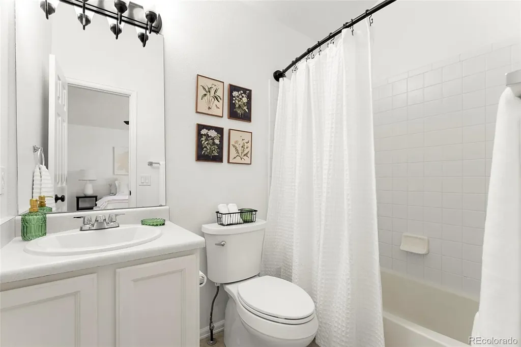 12579 Tammywood Street Broomfield CO 80020