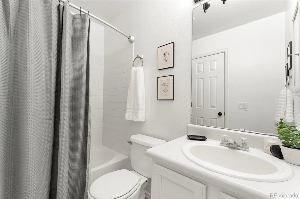 12579 Tammywood Street Broomfield CO 80020