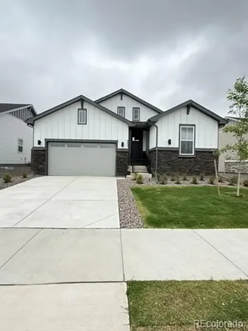 8895 S Riviera Way Aurora CO 80016