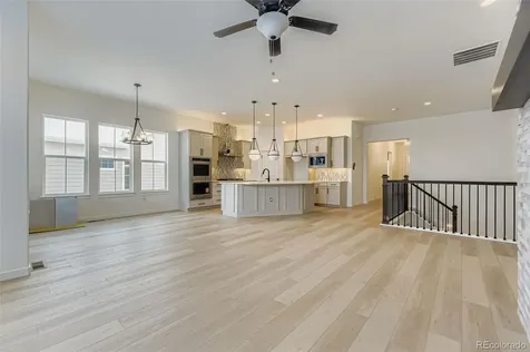 8895 S Riviera Way Aurora CO 80016