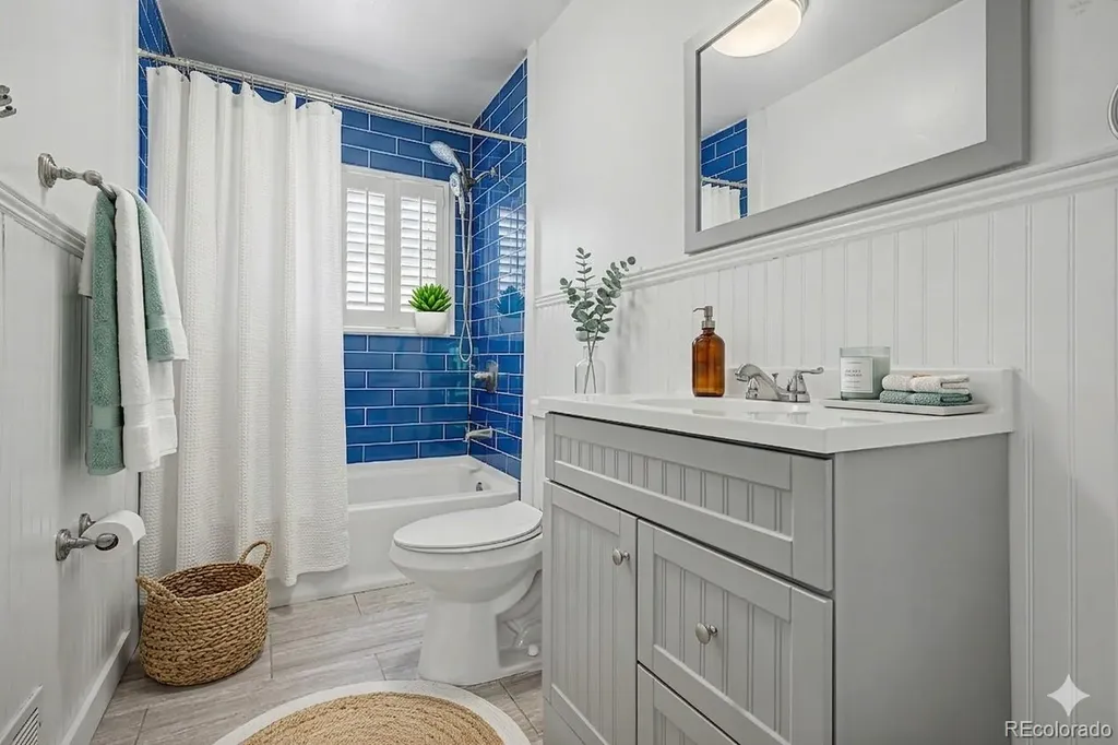 1660 Yarrow Street Lakewood CO 80214