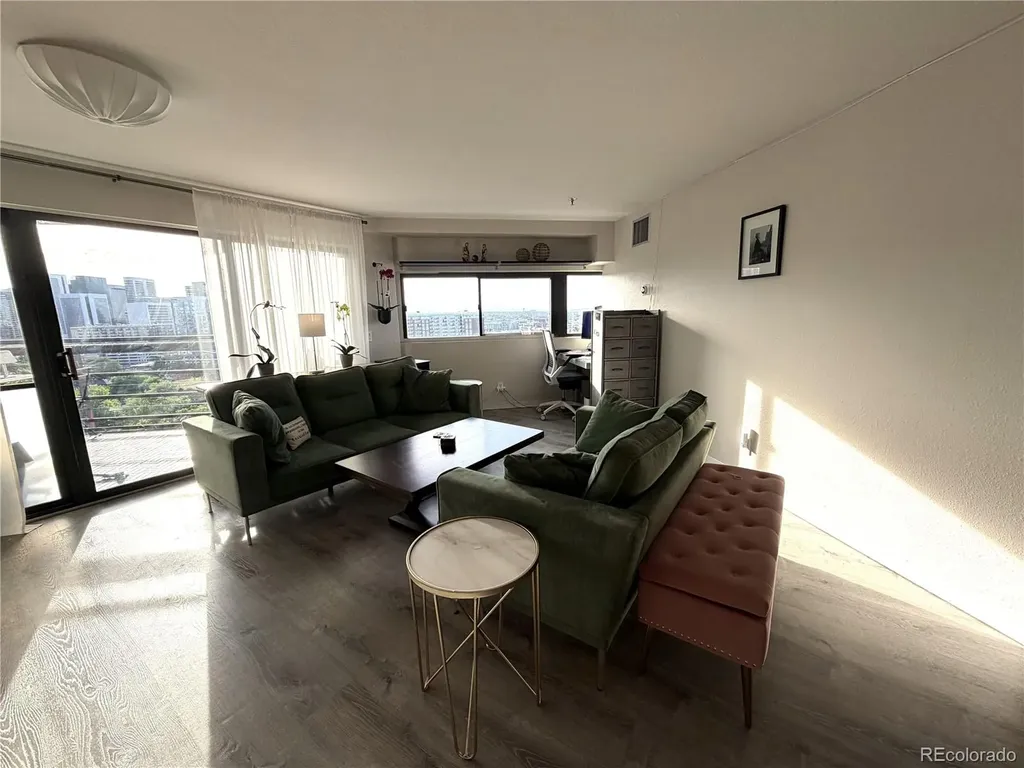 100 Park Avenue Denver CO 80205
