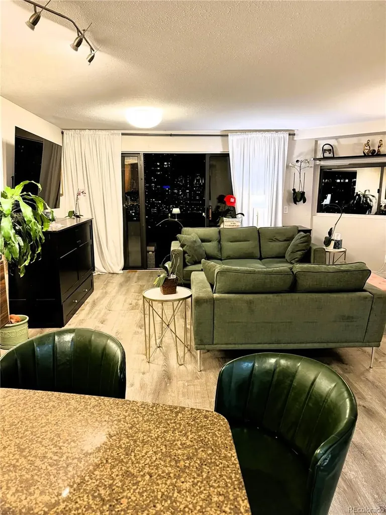 100 Park Avenue Denver CO 80205
