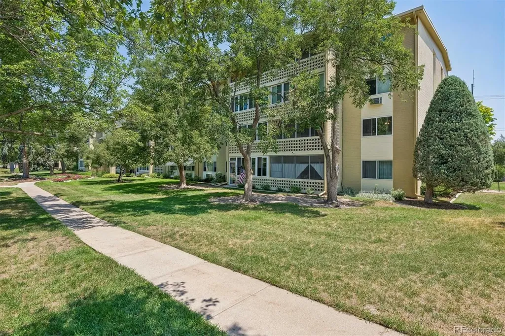 720 S Clinton Street Denver CO 80247
