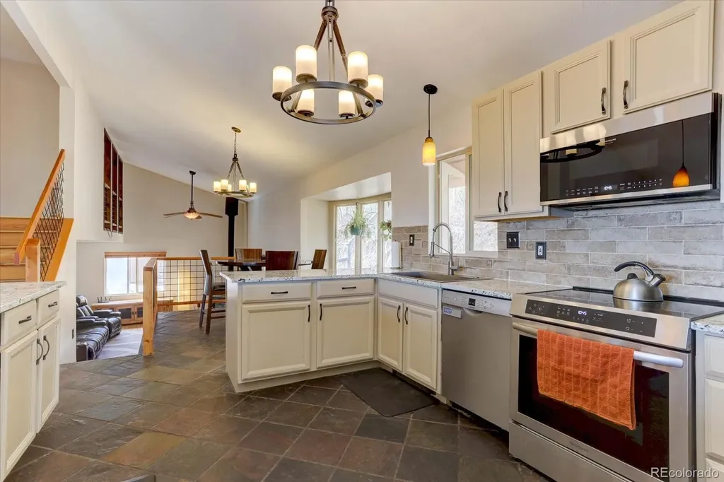 9648 Yegge Road Morrison CO 80465
