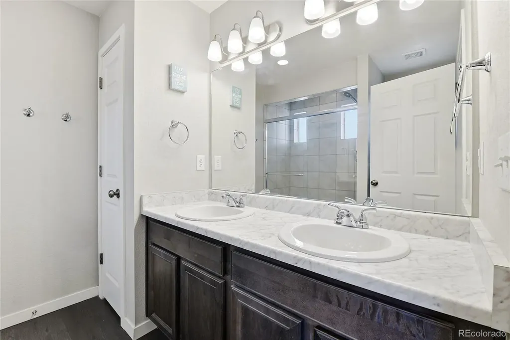 17975 E 54th Avenue Aurora CO 80249