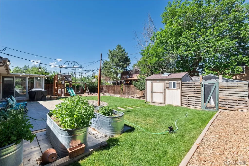 362 S Salem Street Aurora CO 80012