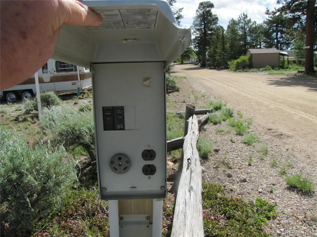 234 Lantern Loop Hartsel CO 80449
