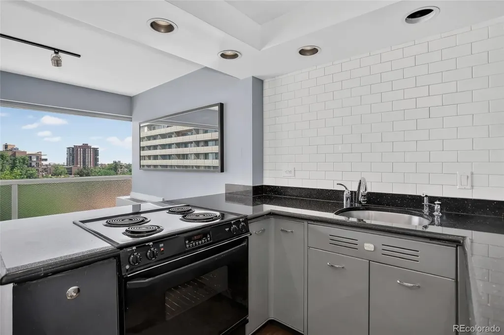 888 N Logan Street Denver CO 80203