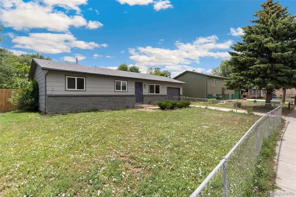 1530 Maxwell Street Colorado Springs CO 80906