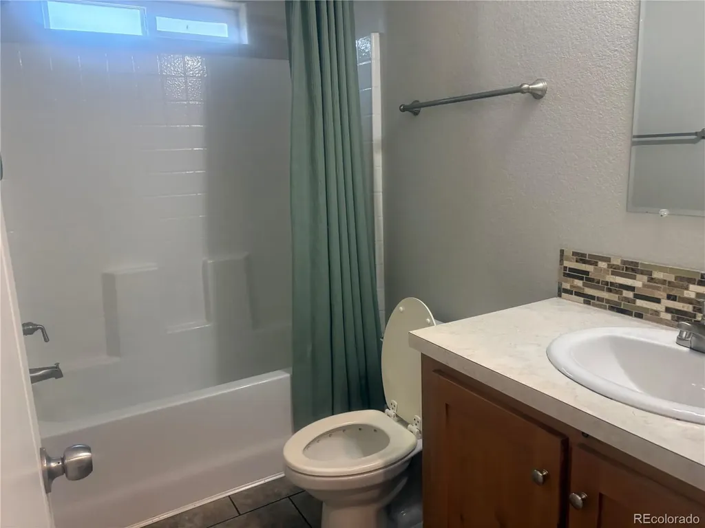 3650 S Federal Boulevard Englewood CO 80110
