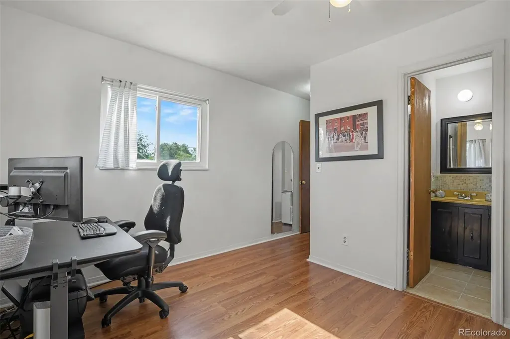 2856 N Madison Street Denver CO 80205