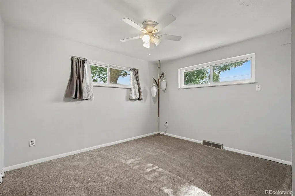 2856 N Madison Street Denver CO 80205