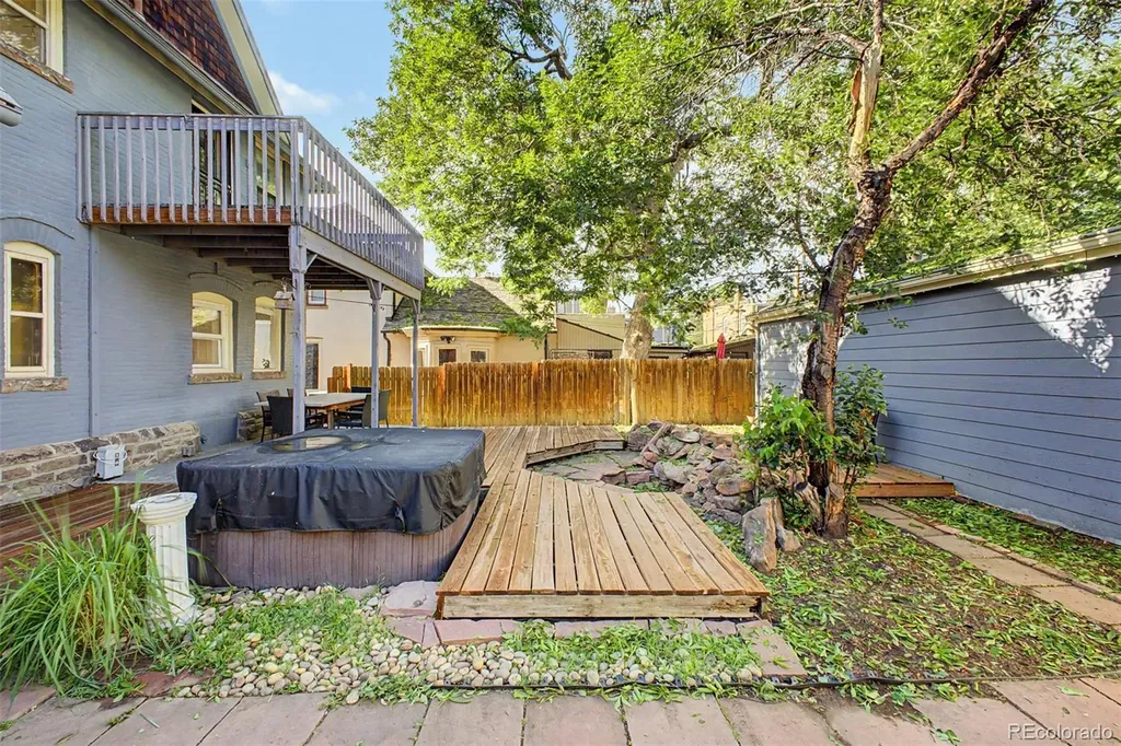2080 N Clarkson Street Denver CO 80205