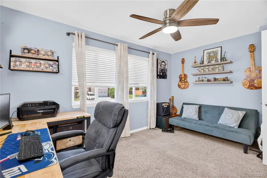 6995 W Rowland Avenue Littleton CO 80128