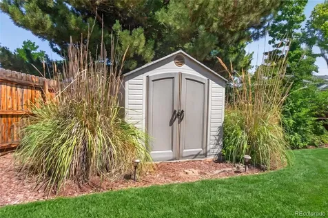 6995 W Rowland Avenue Littleton CO 80128