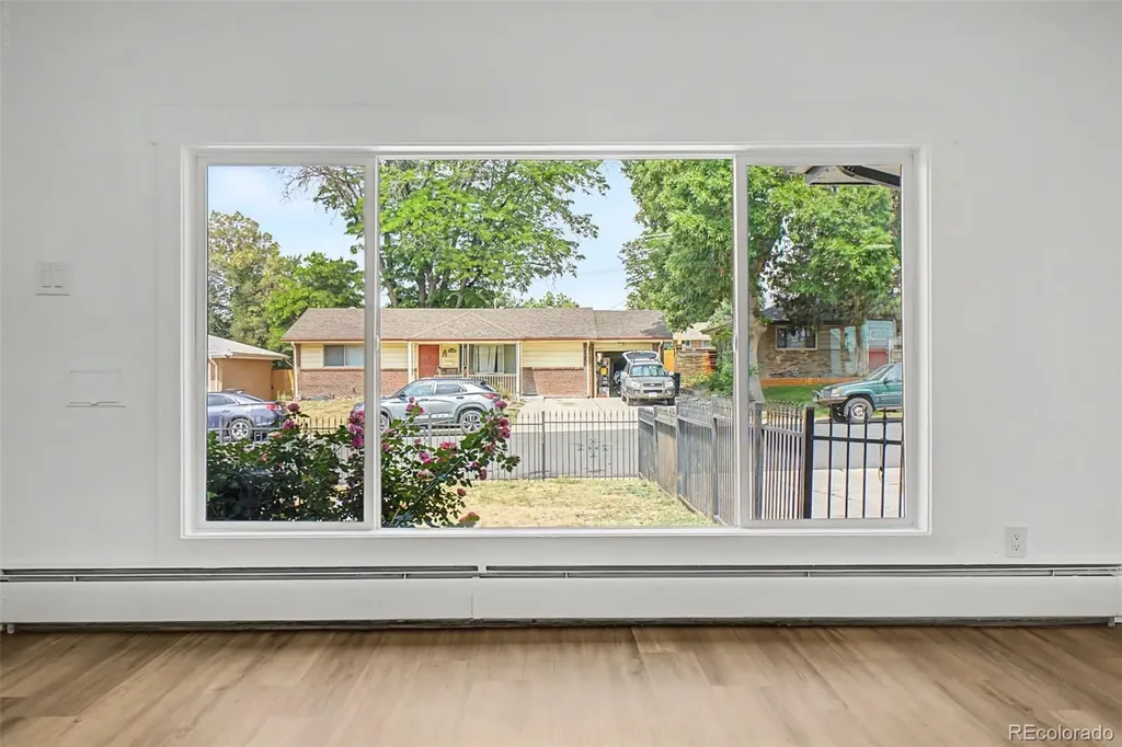 2318 S Perry Street Denver CO 80219