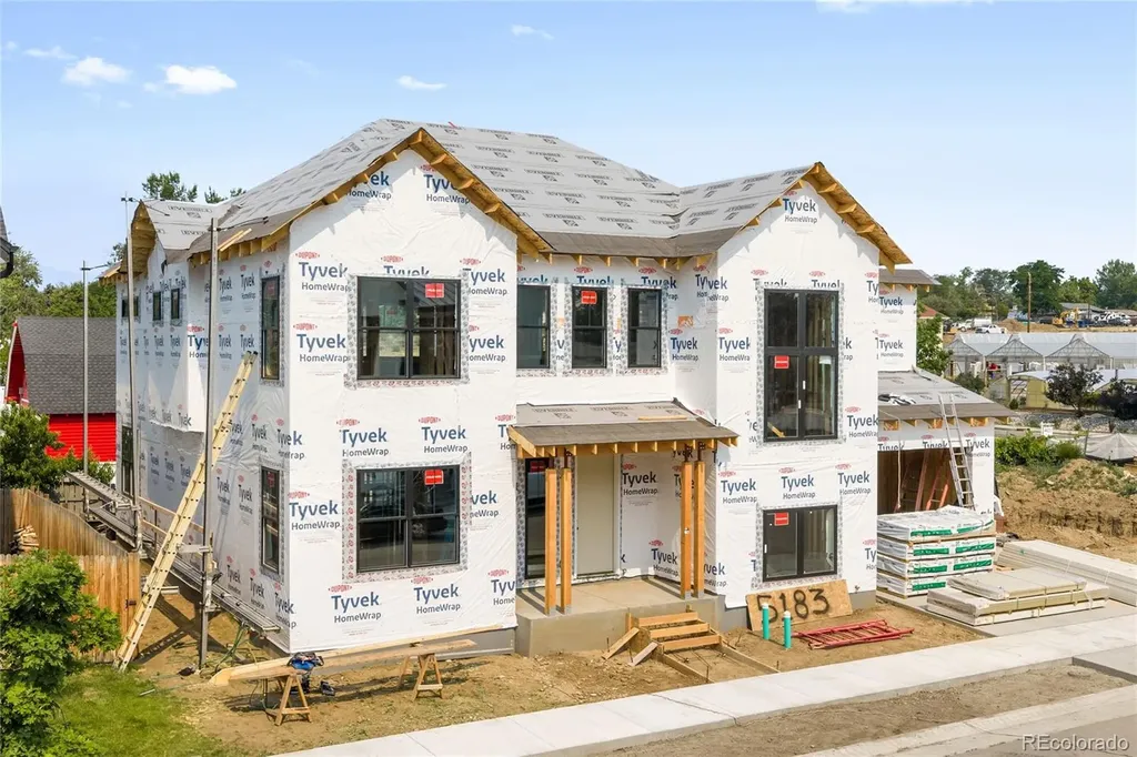 5183 Estes Lane Arvada CO 80002