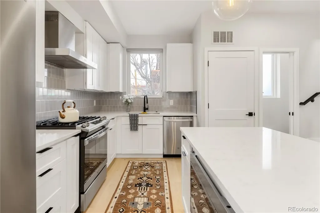 1467 N Locust Street Denver CO 80220