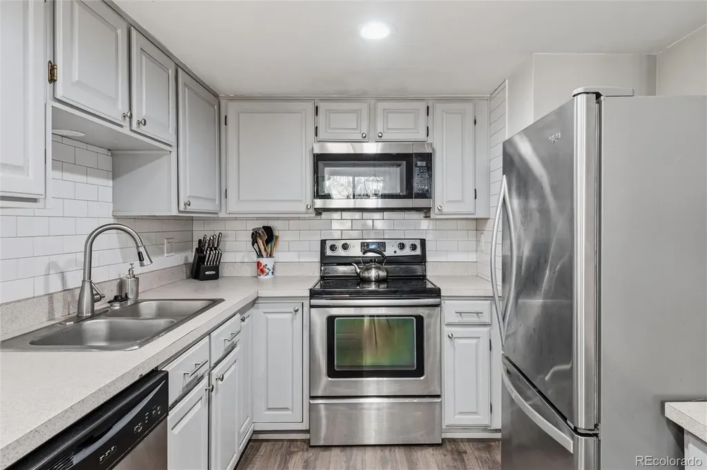 6890 E Mississippi Avenue Denver CO 80224