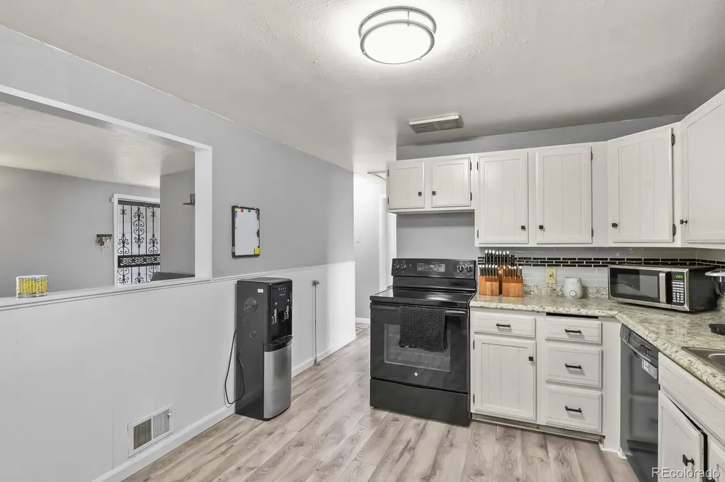 7510 Monaco Street Commerce City CO 80022