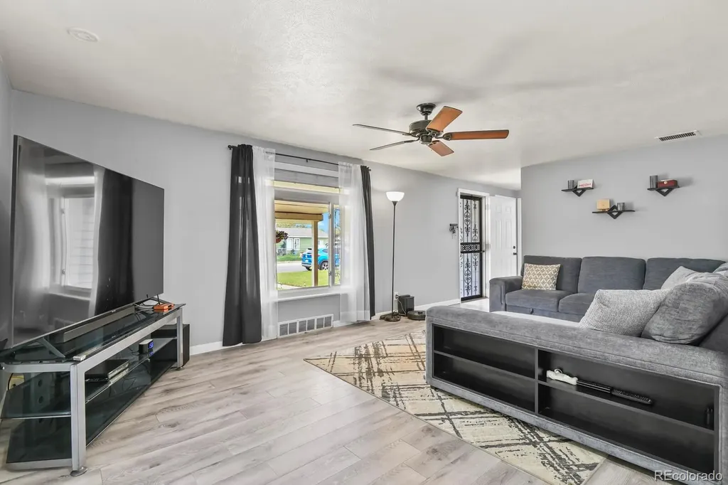 7510 Monaco Street Commerce City CO 80022
