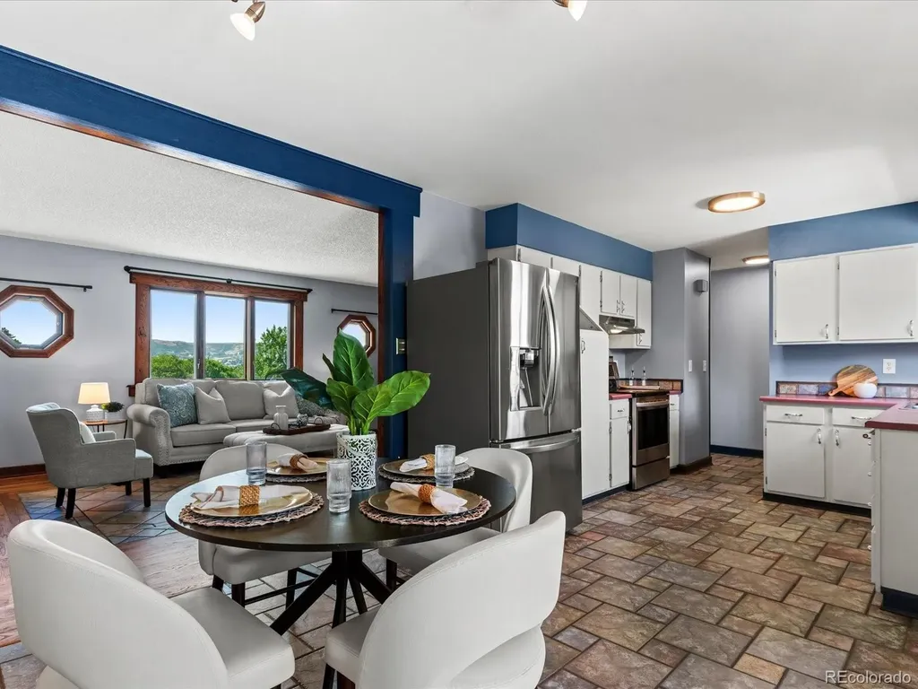 225 Ash Avenue Castle Rock CO 80104