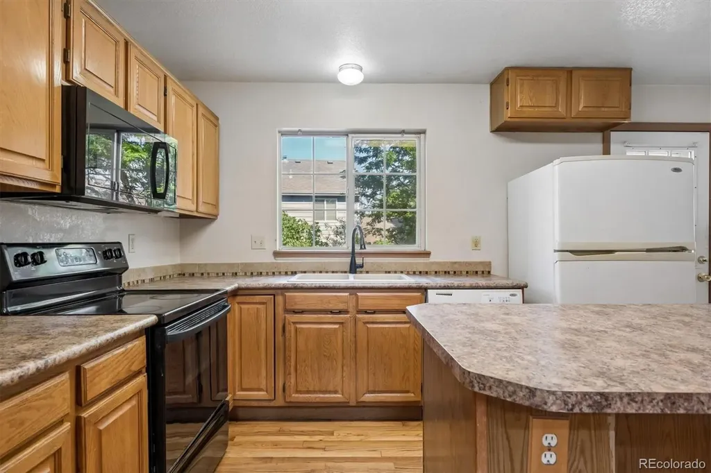 9809 Rosewalk Drive Littleton CO 80129
