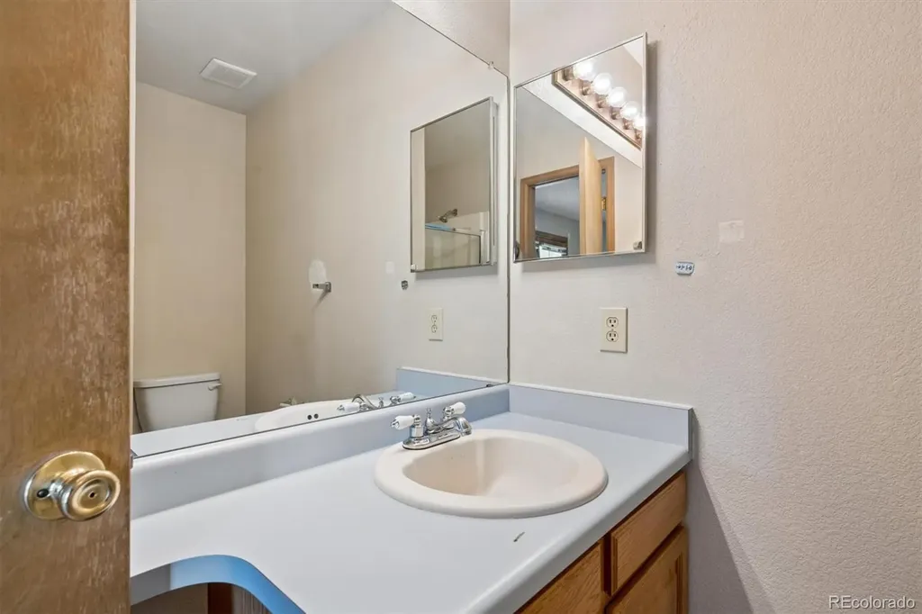 9809 Rosewalk Drive Littleton CO 80129