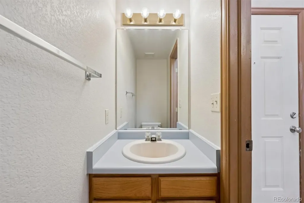 9809 Rosewalk Drive Littleton CO 80129