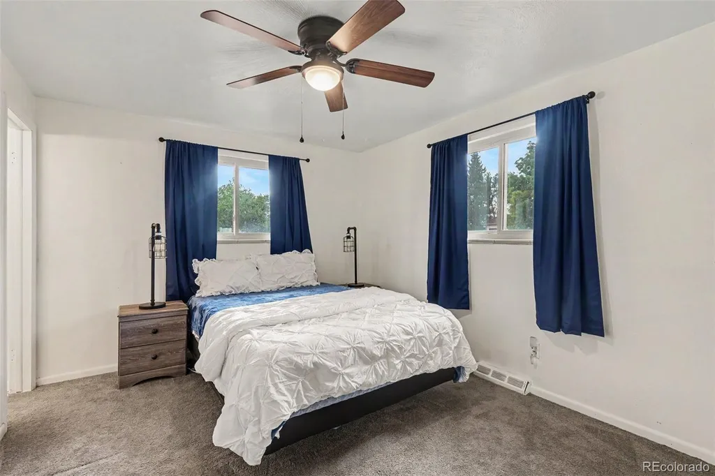 933 Nelson Street Lakewood CO 80215