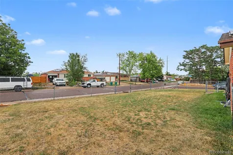 933 Nelson Street Lakewood CO 80215