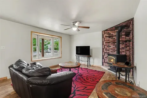 933 Nelson Street Lakewood CO 80215