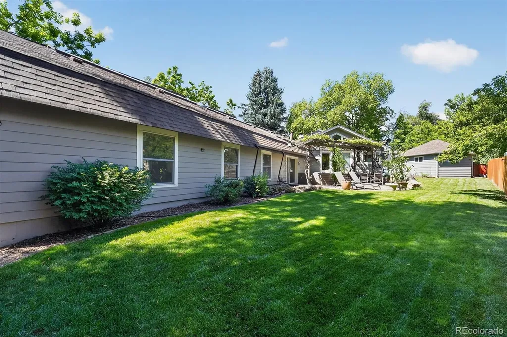 1820 Glen Ayr Drive Lakewood CO 80215