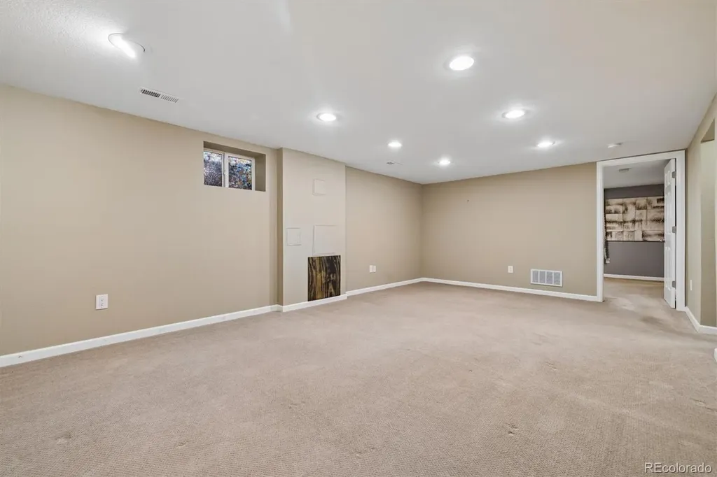 2811 S Yates Street Denver CO 80236