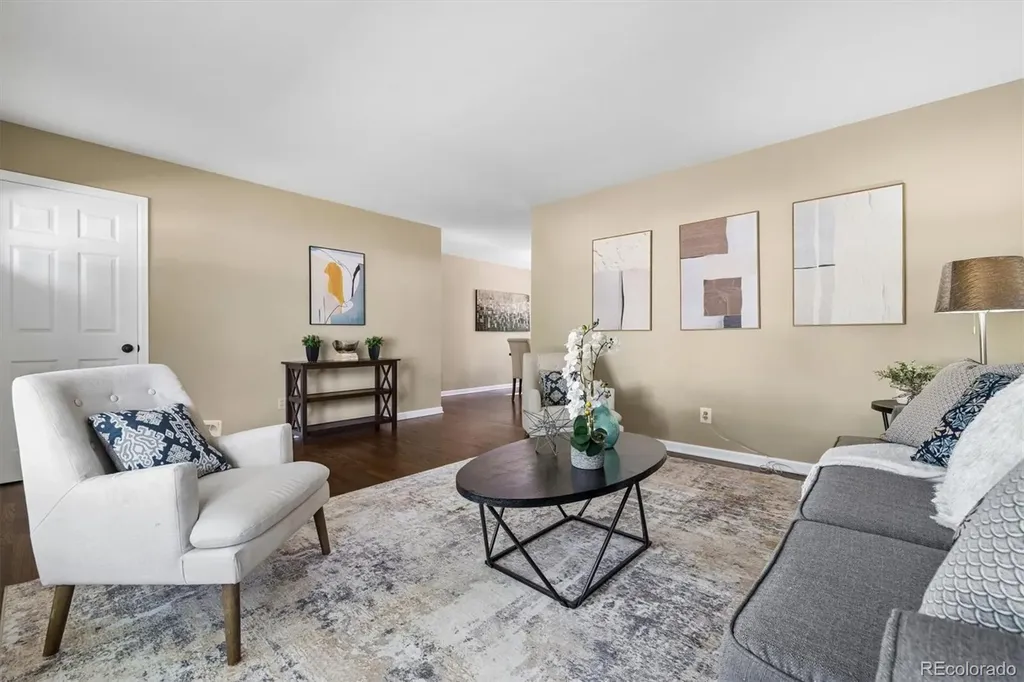 2811 S Yates Street Denver CO 80236