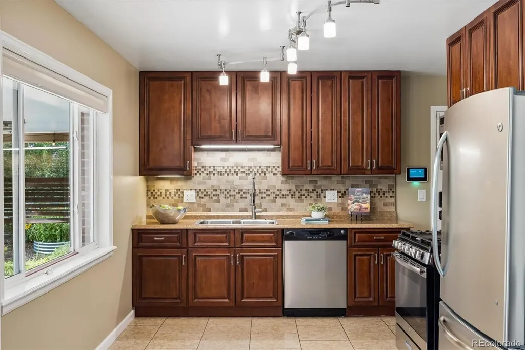 2811 S Yates Street Denver CO 80236