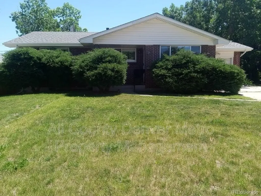1610 S Allison Street Lakewood CO 80232