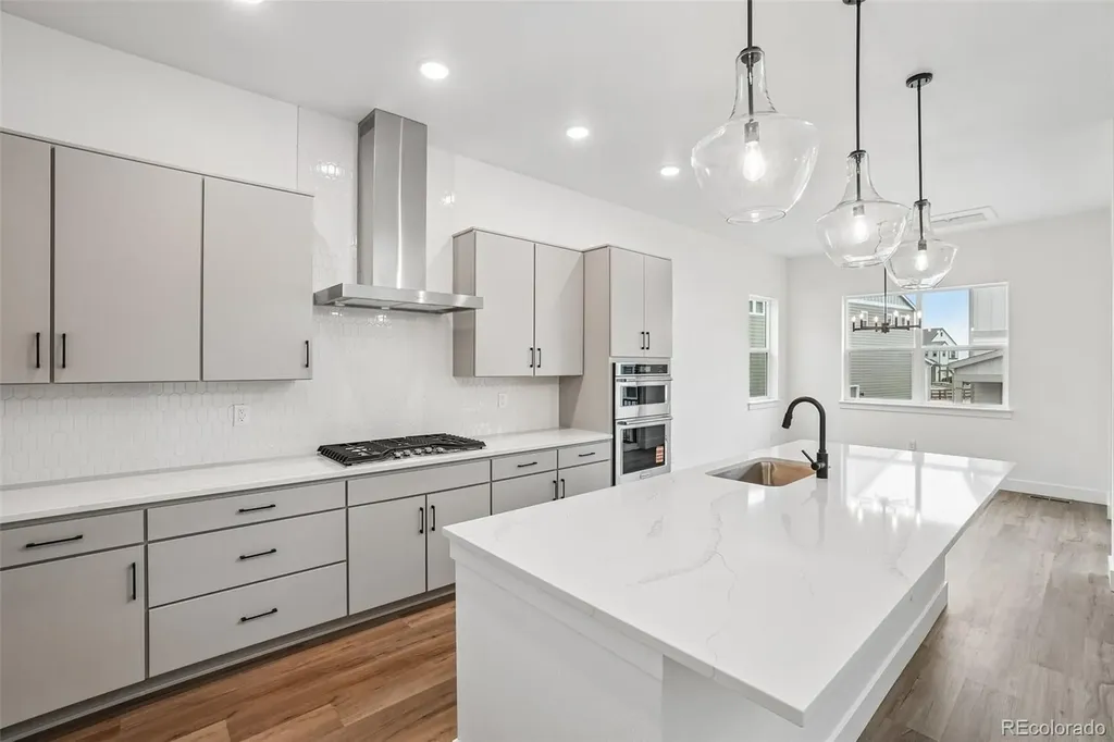 5610 W 142nd Avenue Broomfield CO 80020