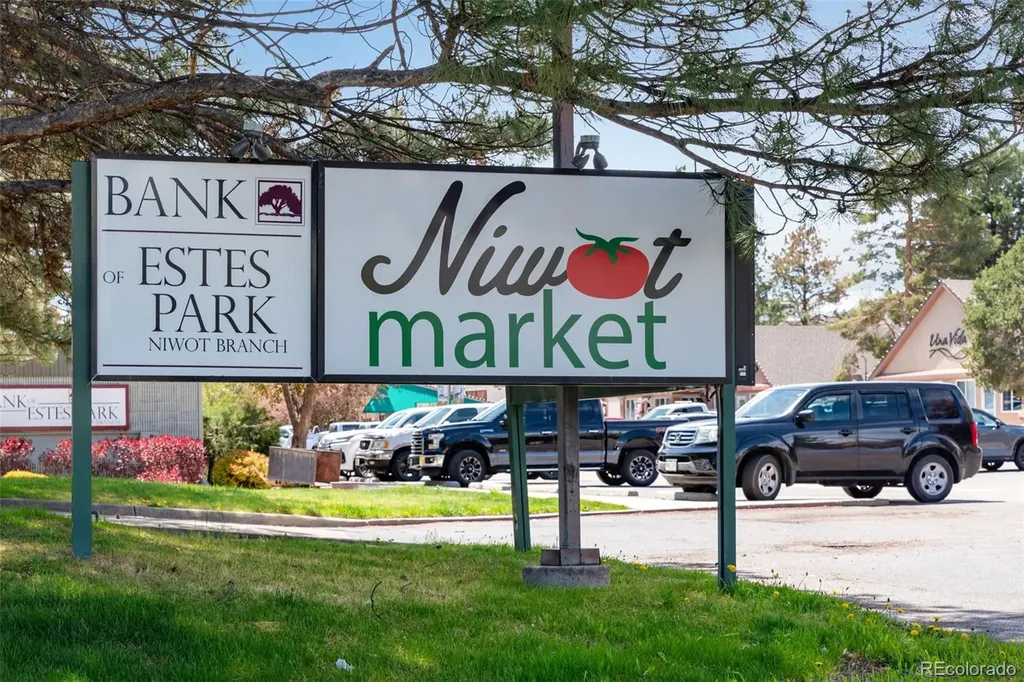 8050 Niwot Road Niwot CO 80503