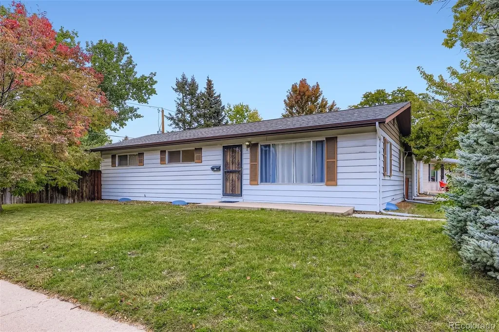 1693 S Elm Street Denver CO 80222