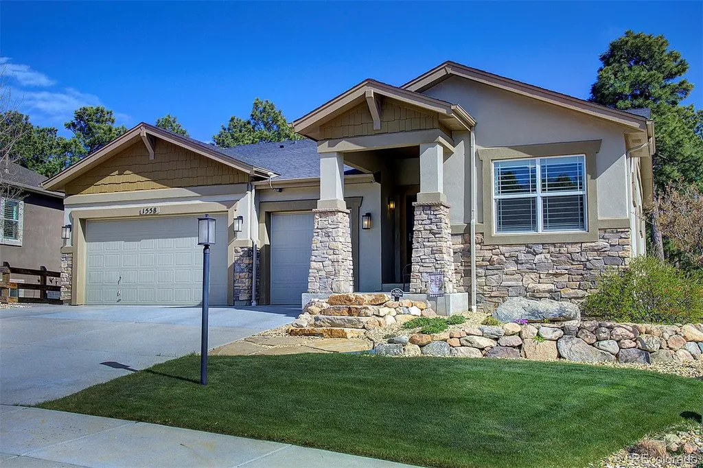 1558 Summerglow Lane Monument CO 80132