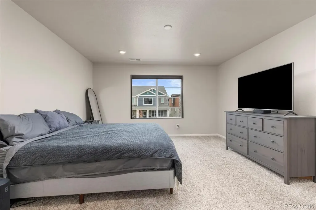 6078 N Lisbon Street Aurora CO 80019