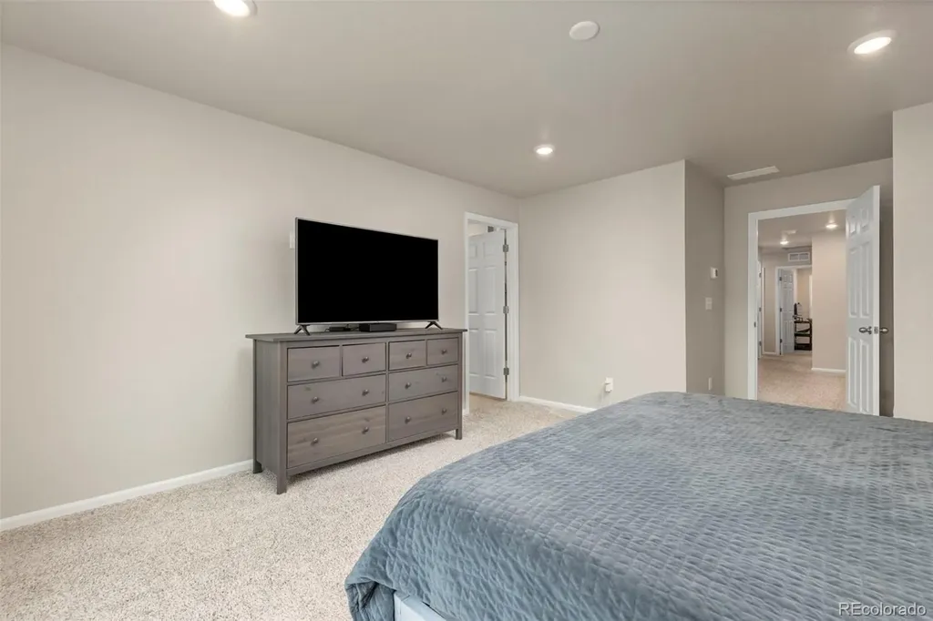 6078 N Lisbon Street Aurora CO 80019