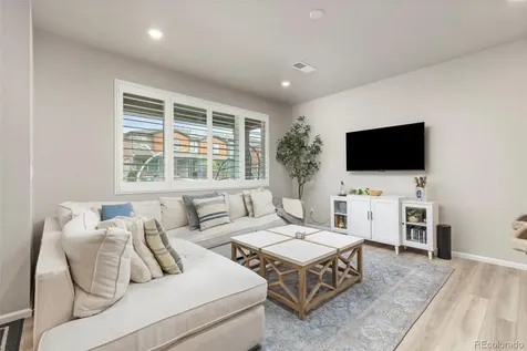 6078 N Lisbon Street Aurora CO 80019