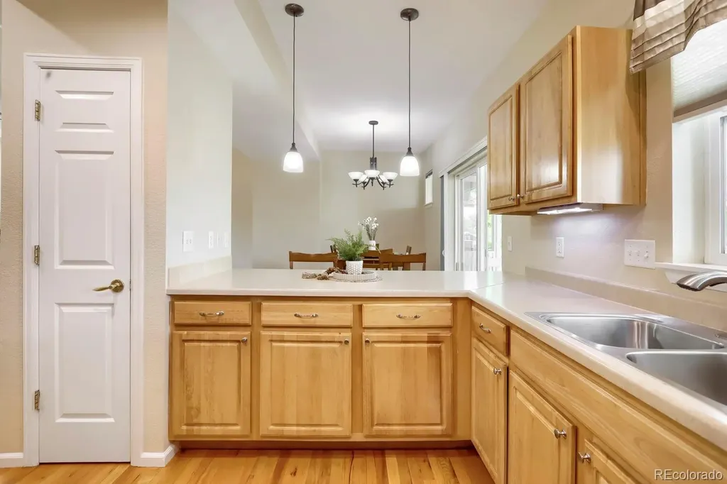2261 Watersong Circle Longmont CO 80504