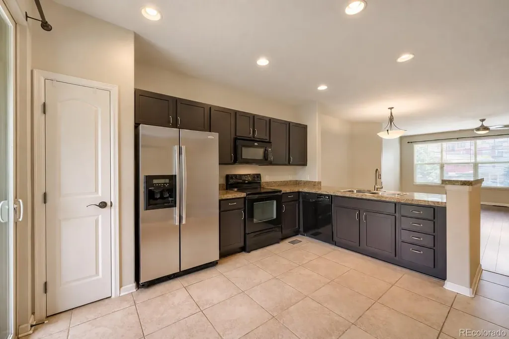 13516 Via Varra Broomfield CO 80020