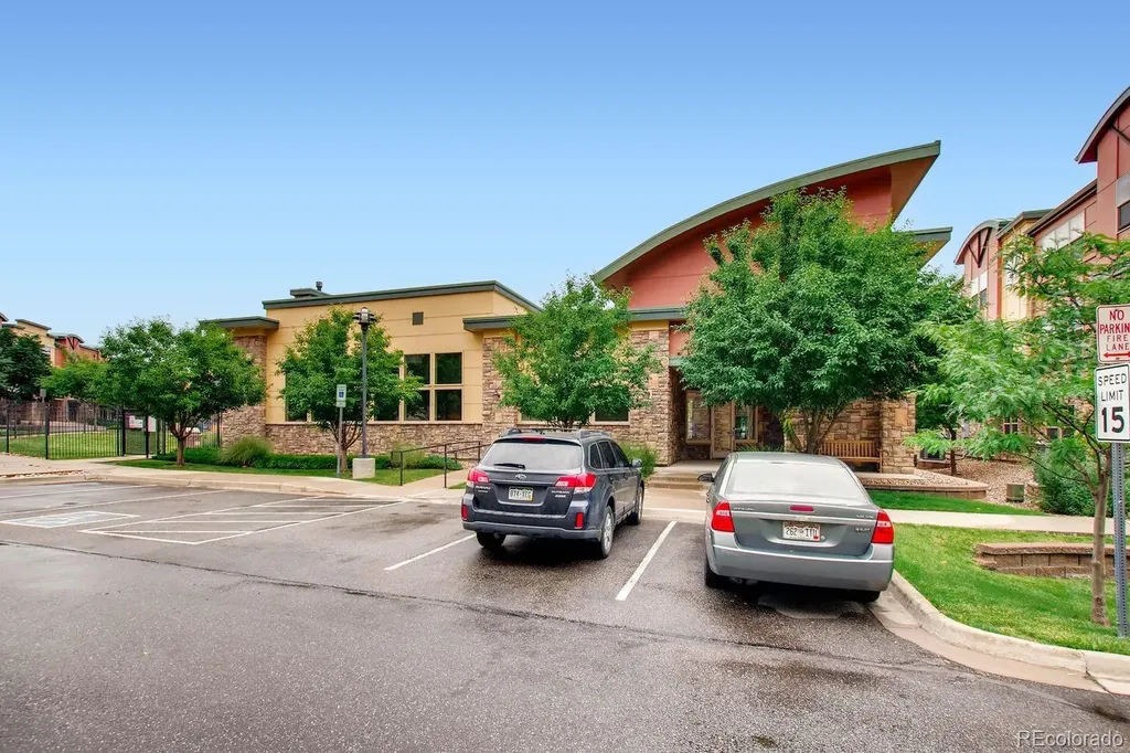 13516 Via Varra Broomfield CO 80020